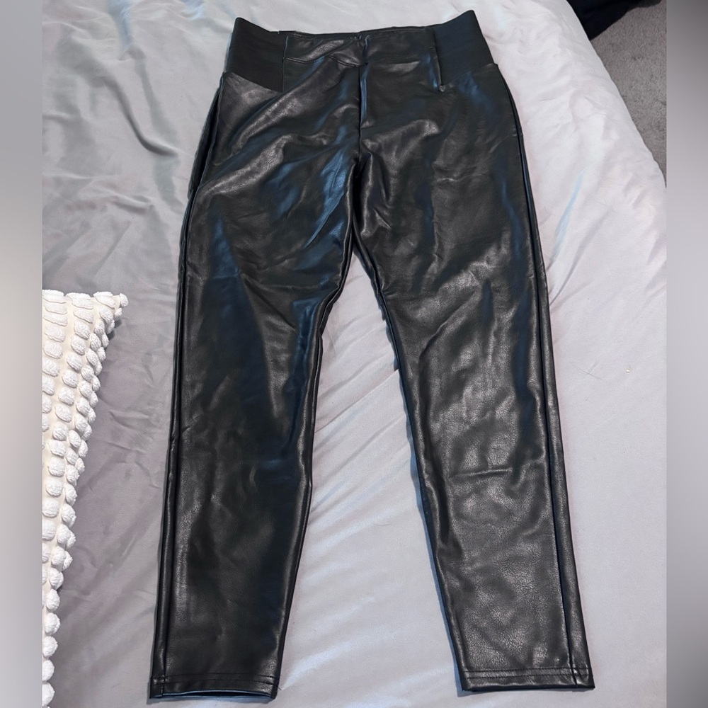Black pleather women’s pants